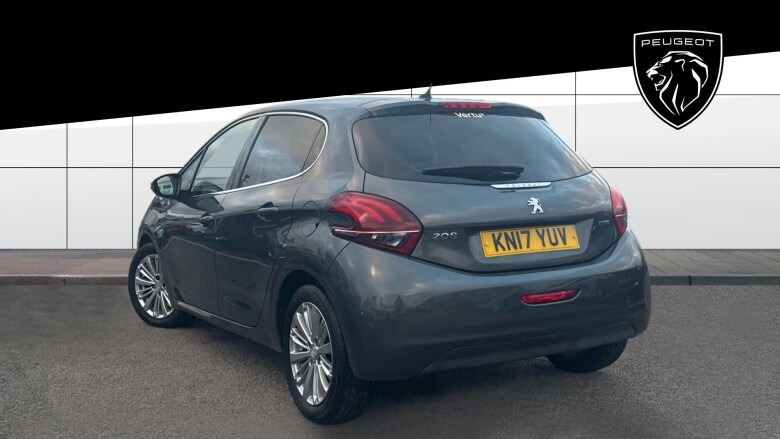 Peugeot 208 1.2 PureTech 82 Allure 5dr Petrol Hatchback